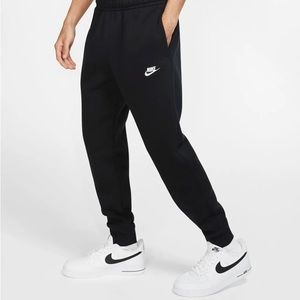 Nike Sportswear Club Fleece Jogger Pants - Black/White, Size M